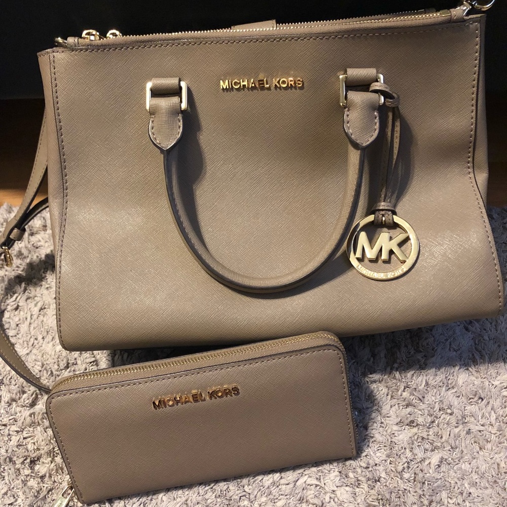 Michael Kors Handbag & Wallet